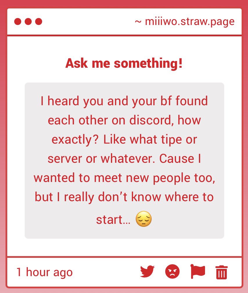 We were just in an art server and when we found out we were both French we started chatting more and got closer