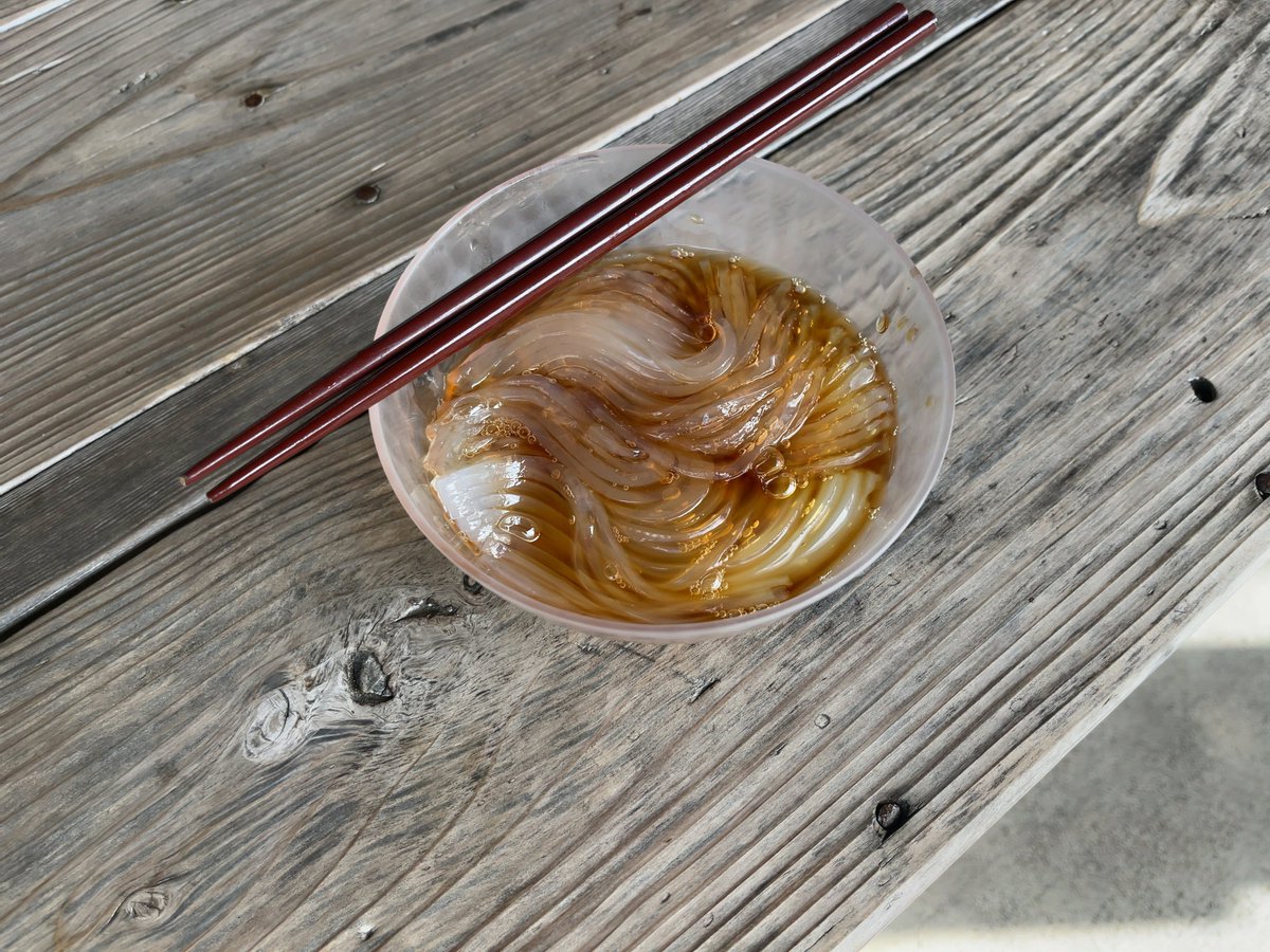 udon01410141's tweet image. 神栖市、石井商店、おでんとところてん。これで２００円と１４０円…。倍でもいい