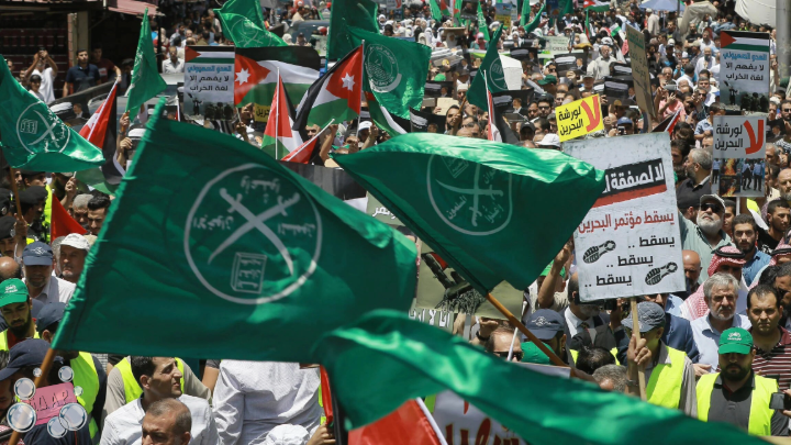 CancelSOAP's tweet image. SHOCKING - “Civilization Jihad”: Bombshell Analysis Says Muslim Brotherhood Is Embedding Operatives Across U.S. Universities, Gov Agencies — Experts Urge Immediate Federal Action.

A bombshell national security report has set off alarms across Washington, warning that the Muslim…