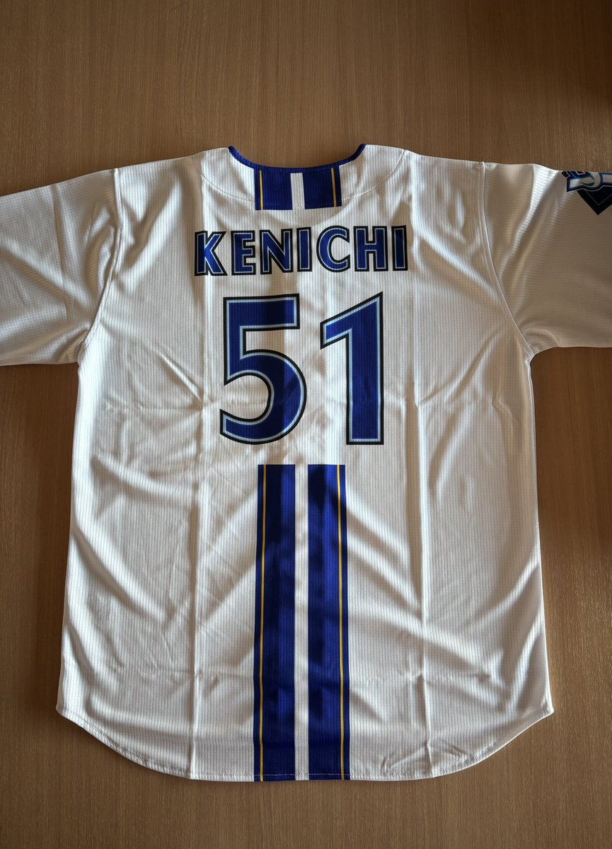 愛知駅伝　豊川市　ユニフォーム リハおわ。 けんいち51ユニフォーム、今年もつくっていただいた