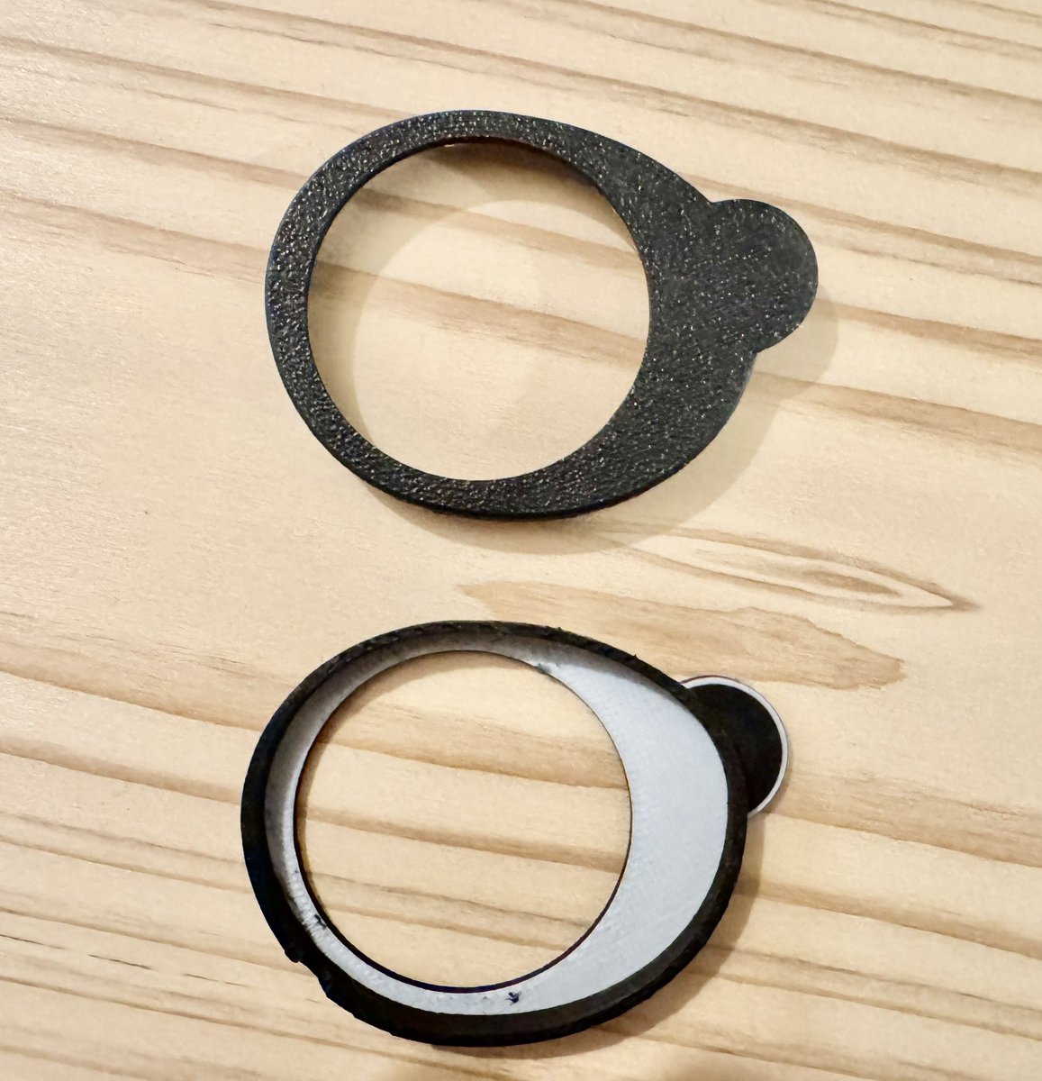 afjk01's tweet image. Apple Vision Proスリープ防止キャップに黒バージョンを追加しました！
2色プリントにより内側の1層を白くプリントする事でスリープを防ぎました。

白バージョンも引き継ぎ販売しています。
よろしくお願いします。

afjk製作所
#AppleVisionPro #booth_pm 
afjk.booth.pm/items/7428640