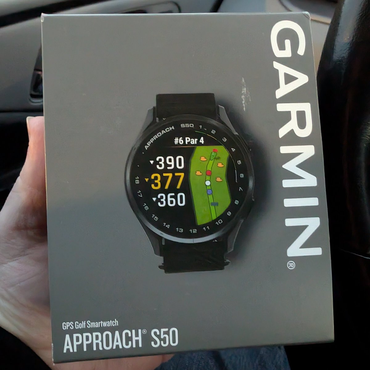 properlofi's tweet photo. I picked up a new #Garmin #smartwatch. I couldn't pass up a great #BlackFriday deal. It's a big upgrade over the FitBit I've been using. I'm excited to see all the fun things I can do with it.
#health #fitness #WearableTech https://t.co/RTpTPtSbLW