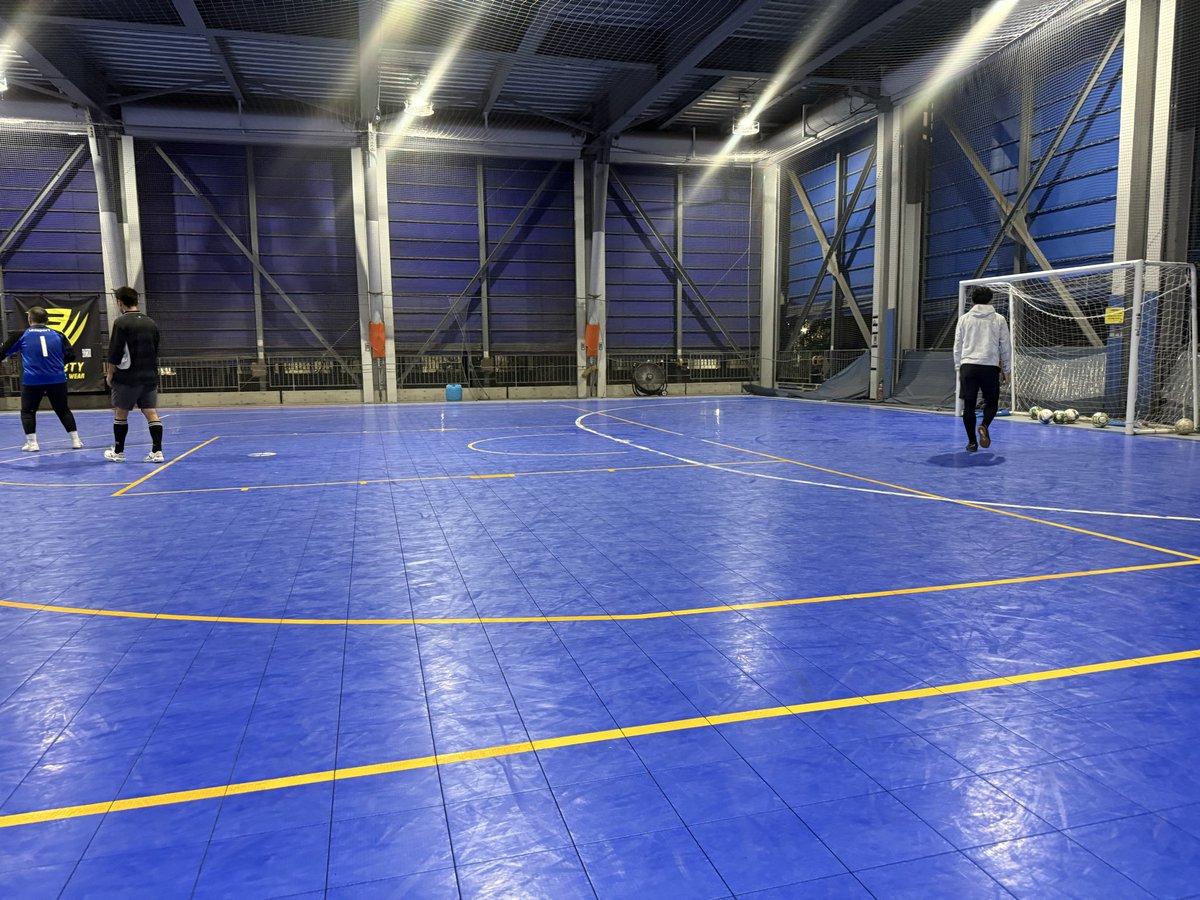 本日はリーグ第12節
vs SAKANOUE futsal club

MFP味スタで19時10分キックオフ！！