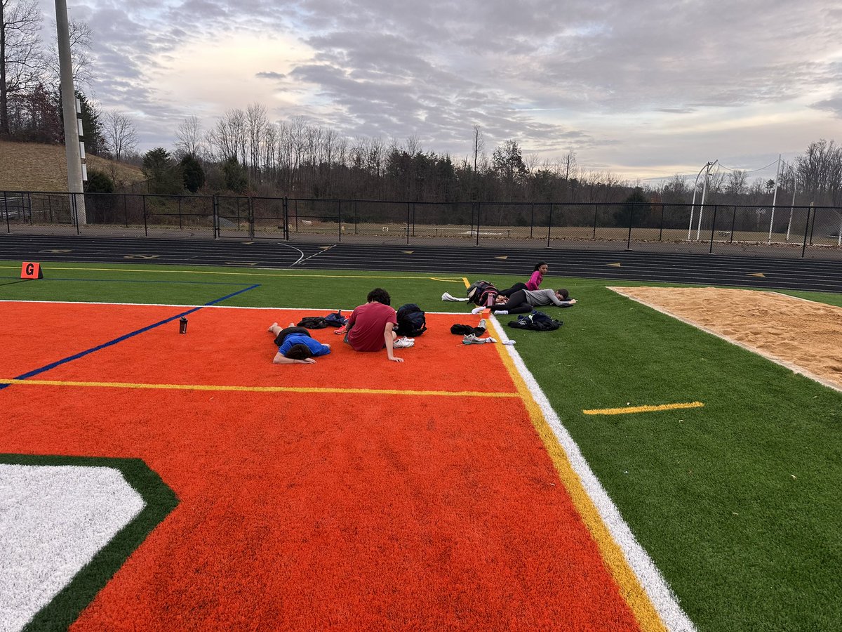 Kettle Run Track & Field tweet media