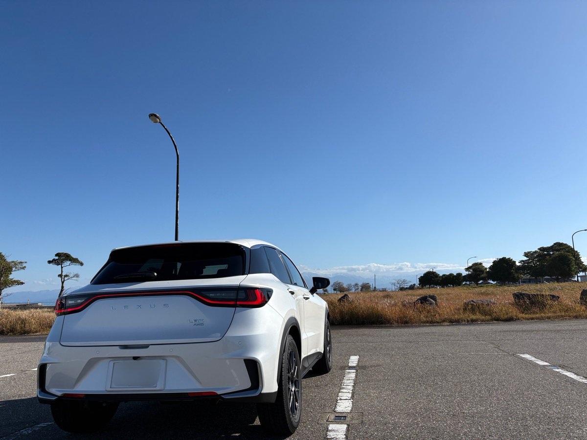 STYXHELIX_'s tweet image. 代車はLBXでした☺️
コンパクトで可愛い😍  運転もしやすい👀✨