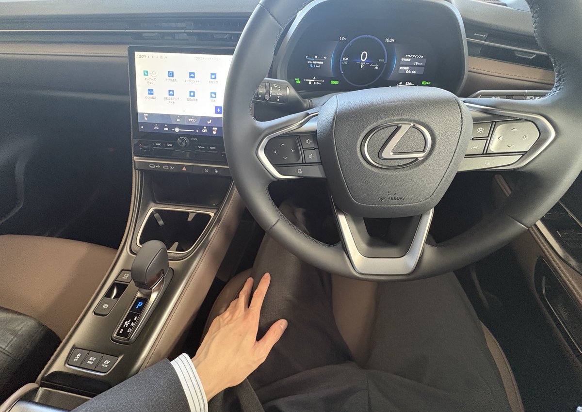 STYXHELIX_'s tweet image. 代車はLBXでした☺️
コンパクトで可愛い😍  運転もしやすい👀✨