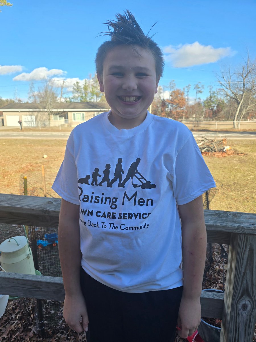 Levi of Grayling, MI who recently signed up for our 50 yard challenge received his safety glasses, ear plugs and white shirt in the mail ! He’s  officially ready to start ! What words of advice would you  give to him ?
