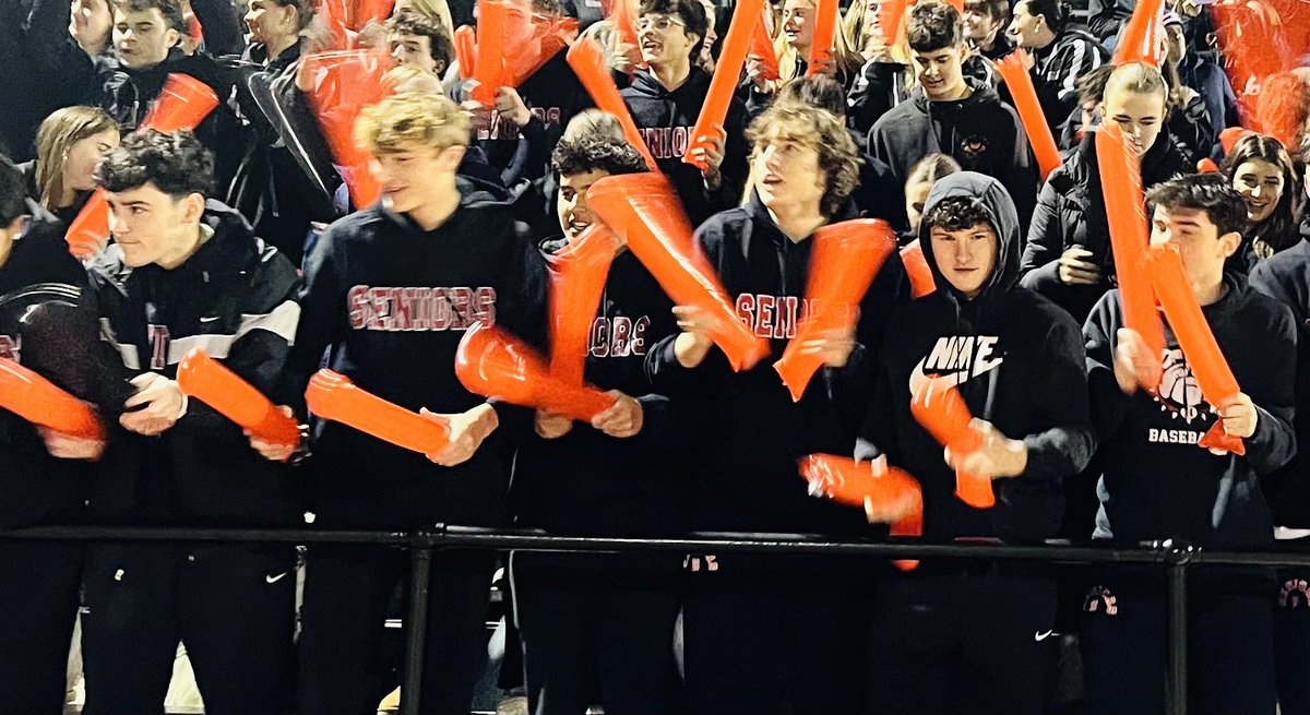 Camden leads Haddonfield 31-6, 3rd q 🏈🏈🏈 <a href="/CmdPanther1/">Rob Hinson</a> <a href="/haddonsfootball/">Haddonfield Football</a>