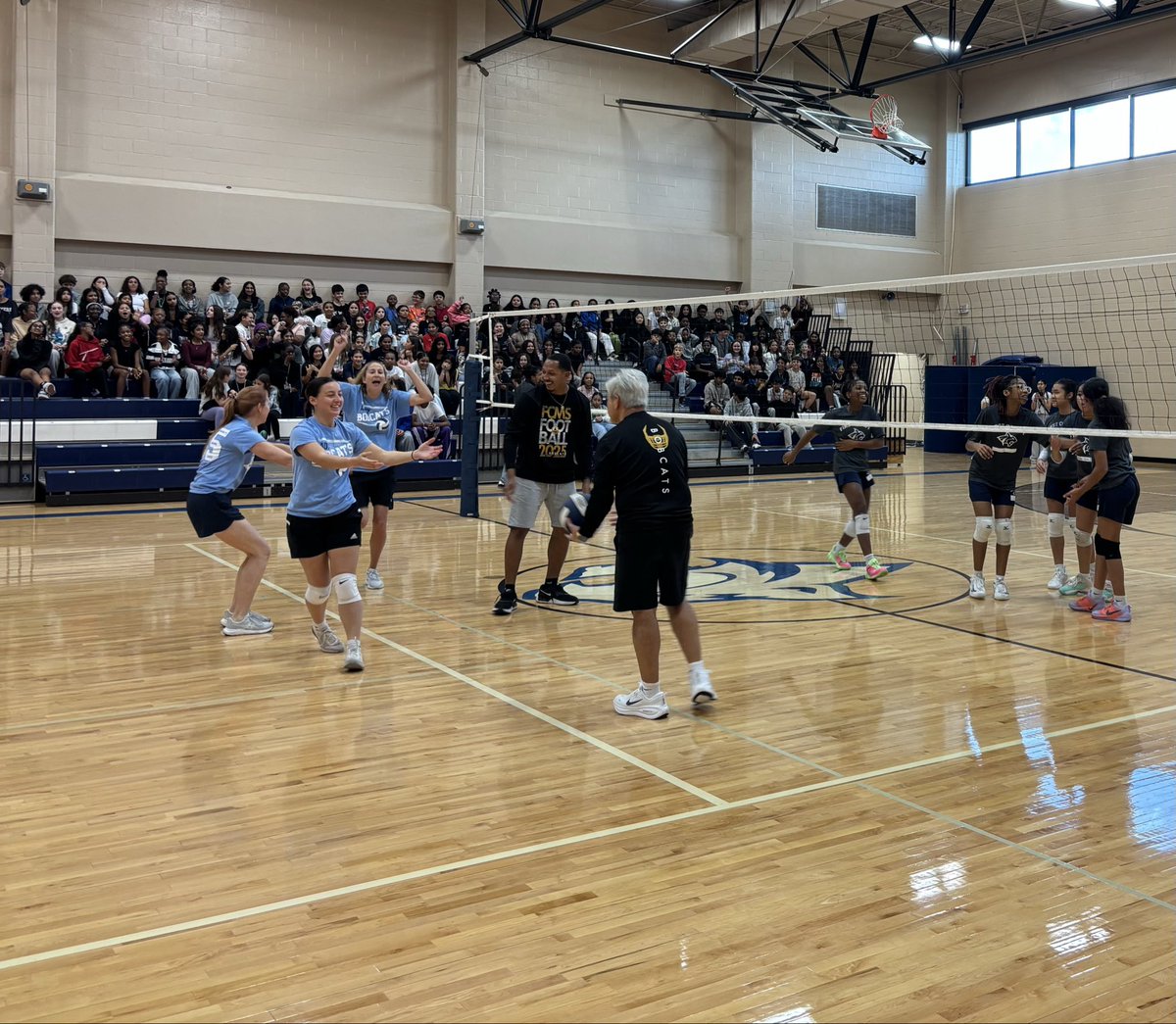 First Colony Middle School tweet media