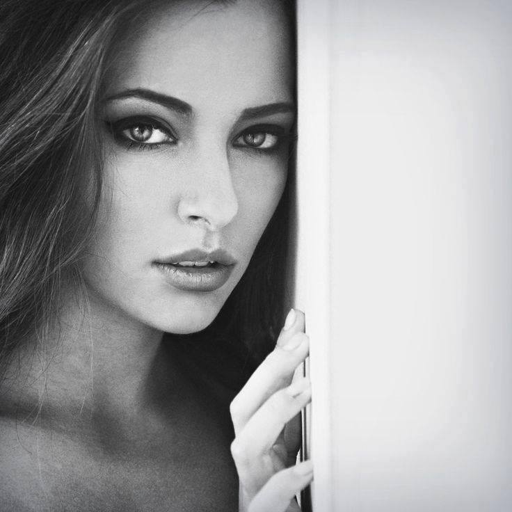 Your eyes whisper secrets my soul understands, and in their reflection I found my reason to dream.

1/5