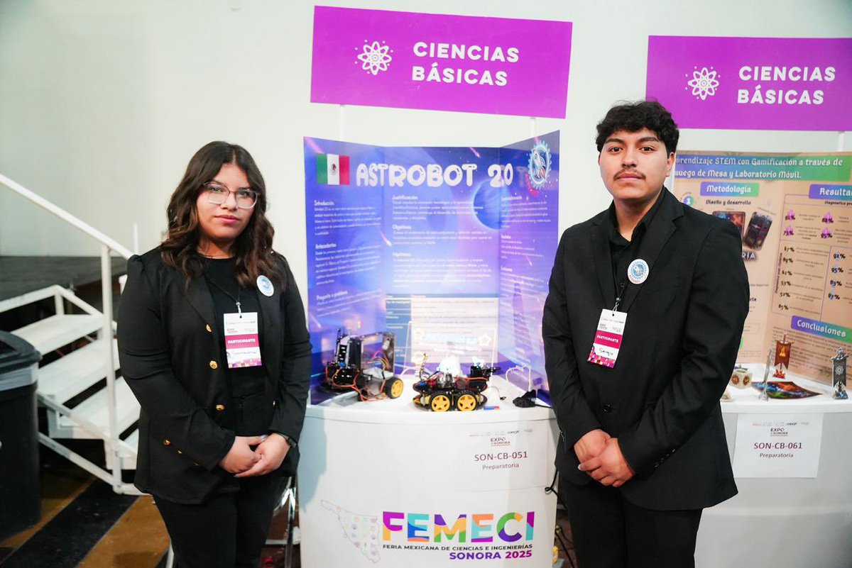 FroylanGamezG's tweet photo. ¡Talento sonorense que inspira! 👏🏻🤖

Me reuní con la maestra Daniela Ortega, quien me compartió el gran trabajo de Samantha Arreola y Sergio Lagunas, del @CecytesSonora, plantel #Esqueda.

Su proyecto obtuvo primer lugar en la categoría Ciencias Básicas – Física y Astronomía, además, representarán a #México en #Ecuador 2026. Cuentan con el respaldo de nuestro gobernador @AlfonsoDurazo. ¡Muchas felicidades!