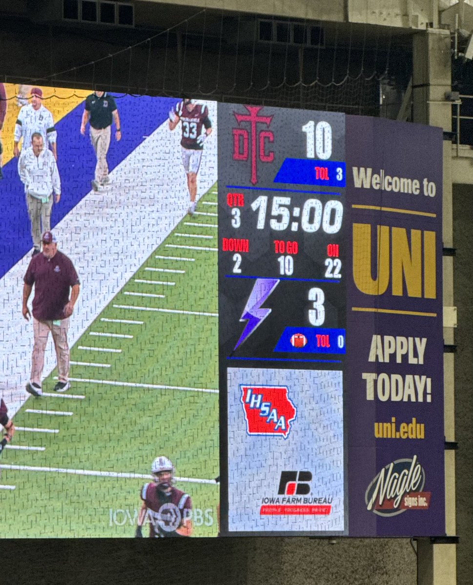 Maroon Crew tweet media