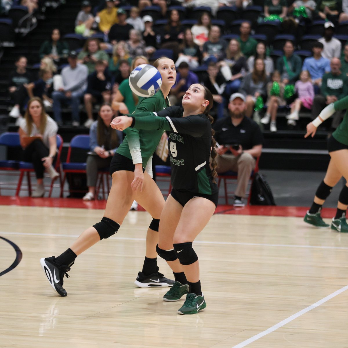 OBU_Volleyball's tweet image. Down go the defending champs! See ya tomorrow! #OnToVictory