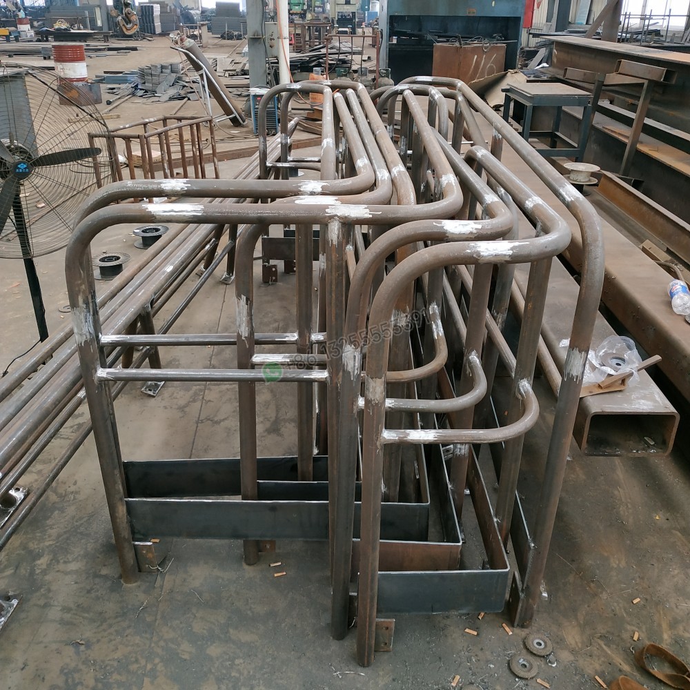 hackuswang's tweet image. We specialize in high-quality steel structures: workshops, warehouses, factories &amp;amp; more!
#SteelFactory #GlobalTrade #CertifiedQuality #StructureDesign #SteelWorkshop #SteelConstruction #SteelBuilding #Manufacturing #SteelStructure #FactoryDirect #steelframe #steelfabrication