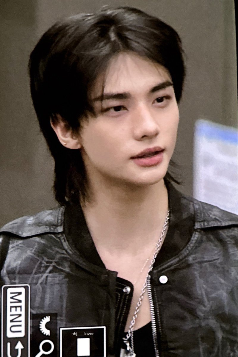 hhj___lover's tweet image. 251122

#StrayKids #스트레이키즈 
#Hyunjin #현진