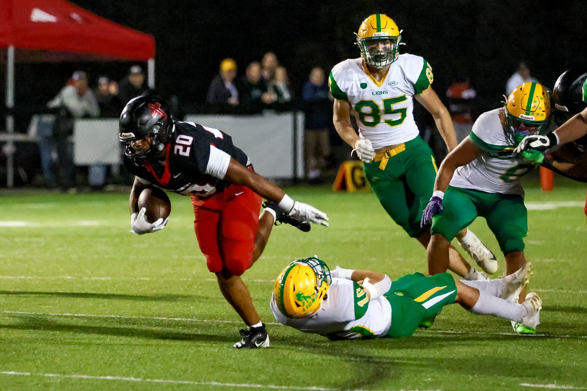 isaiah_smith_22's tweet photo. Blessed to be named 2nd team all northwest conference safety! Thank you to my coaches and teammates and I’m excited for the rest of the season! @CoachJordanSC @coachcroninamhs @ta1ataina @Cameron_Landes @Ryan_Clary_ @HuskyDB21 @MurphyFootball_ https://t.co/0Uet7x5AAE