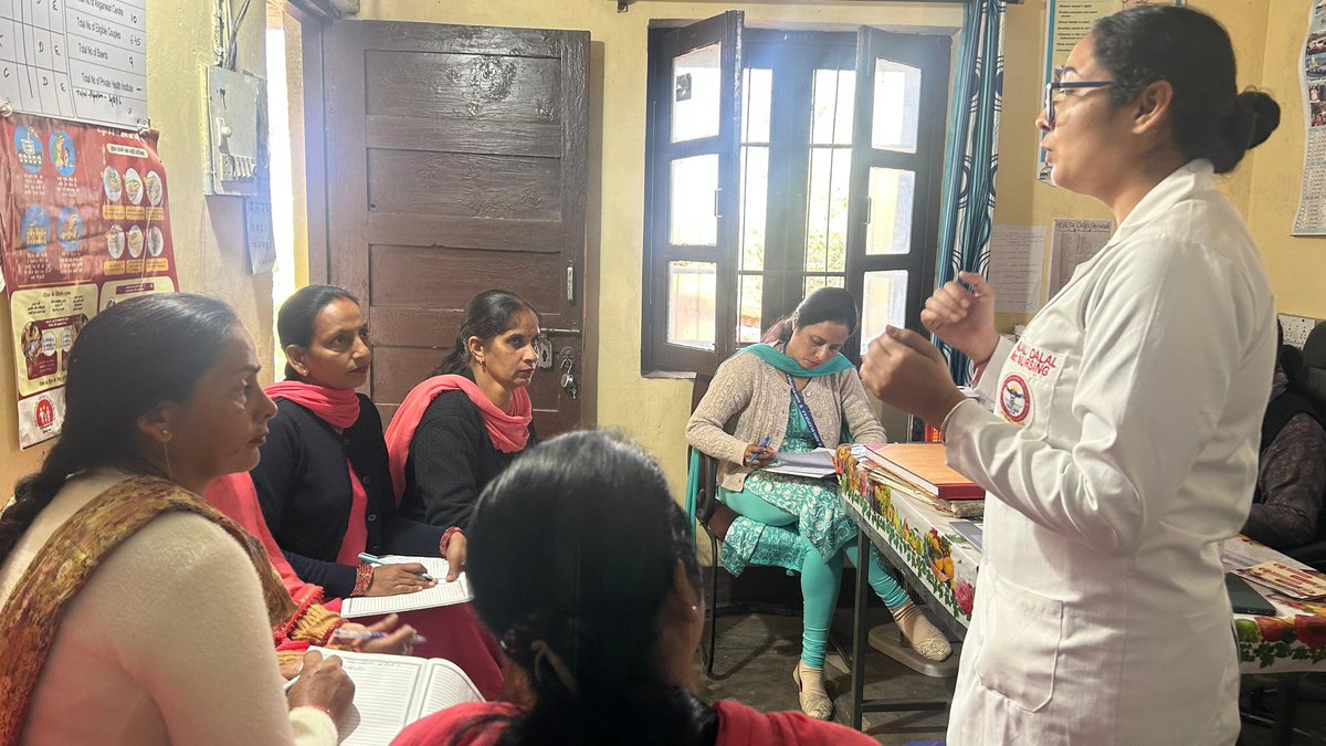 AIIMS_bilaspur's tweet image. T368 The Department of Community Health Nursing, College of Nursing, AIIMS Bilaspur, successfully organized an In-Service Education Programme for ASHA workers under Ayushman Aarogya at Kotla Markand on 21/11/2025.

#AIIMSBilaspur #CollegeOfNursing #CommunityHealth