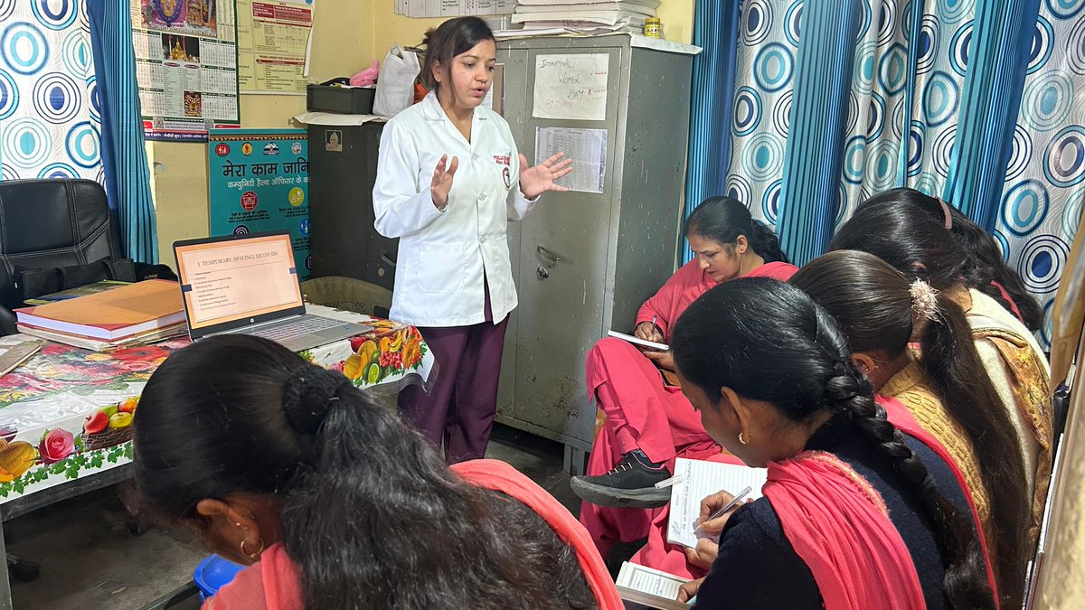 AIIMS_bilaspur's tweet image. T368 The Department of Community Health Nursing, College of Nursing, AIIMS Bilaspur, successfully organized an In-Service Education Programme for ASHA workers under Ayushman Aarogya at Kotla Markand on 21/11/2025.

#AIIMSBilaspur #CollegeOfNursing #CommunityHealth