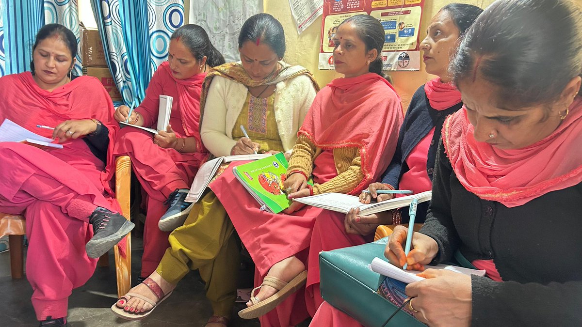 AIIMS_bilaspur's tweet image. T368 The Department of Community Health Nursing, College of Nursing, AIIMS Bilaspur, successfully organized an In-Service Education Programme for ASHA workers under Ayushman Aarogya at Kotla Markand on 21/11/2025.

#AIIMSBilaspur #CollegeOfNursing #CommunityHealth