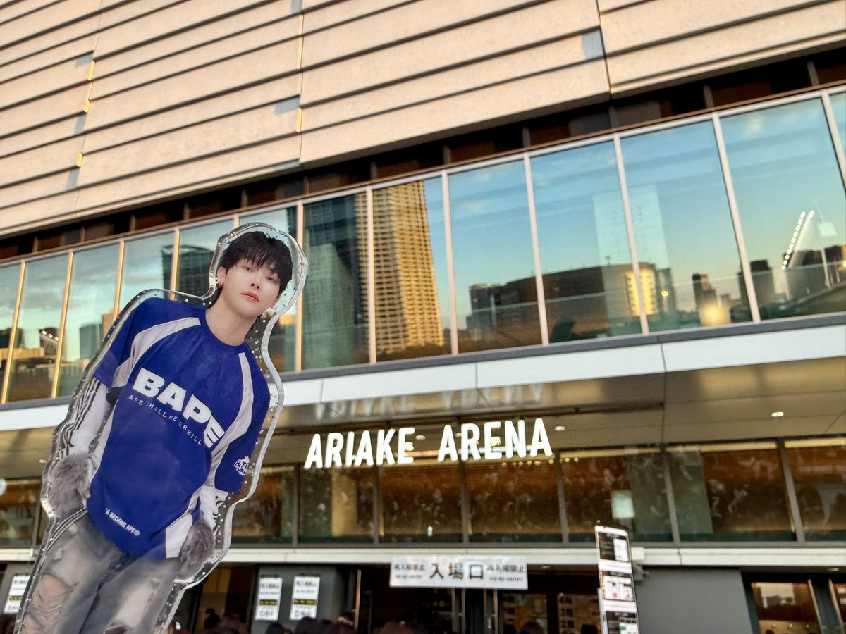 【美品】渋谷龍太着用 Black Weirdos サテンパンツ 渋谷龍太が着用している「パンツ」のアイテム紹介