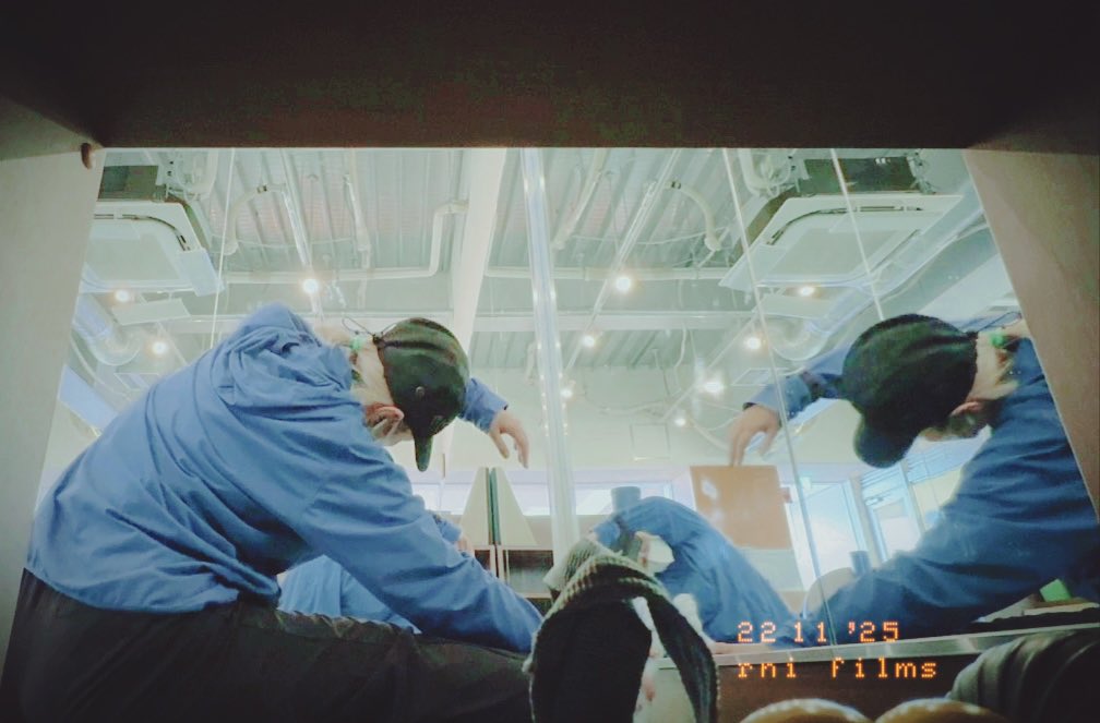 ShinokiDesign's tweet image. 1週間のリセットDAY🌿
朝ジムに行ってから、静かにお過ごしくださいのカフェへ。

季節のデリが冬のラインナップになっていたのと、季節限定の栗のショートケーキが食べられて幸せ‥☺️

ジャーナリングの後に読書ができたので1ヶ月読んでる本も後もう少し‥！

 #しいのき読書記録