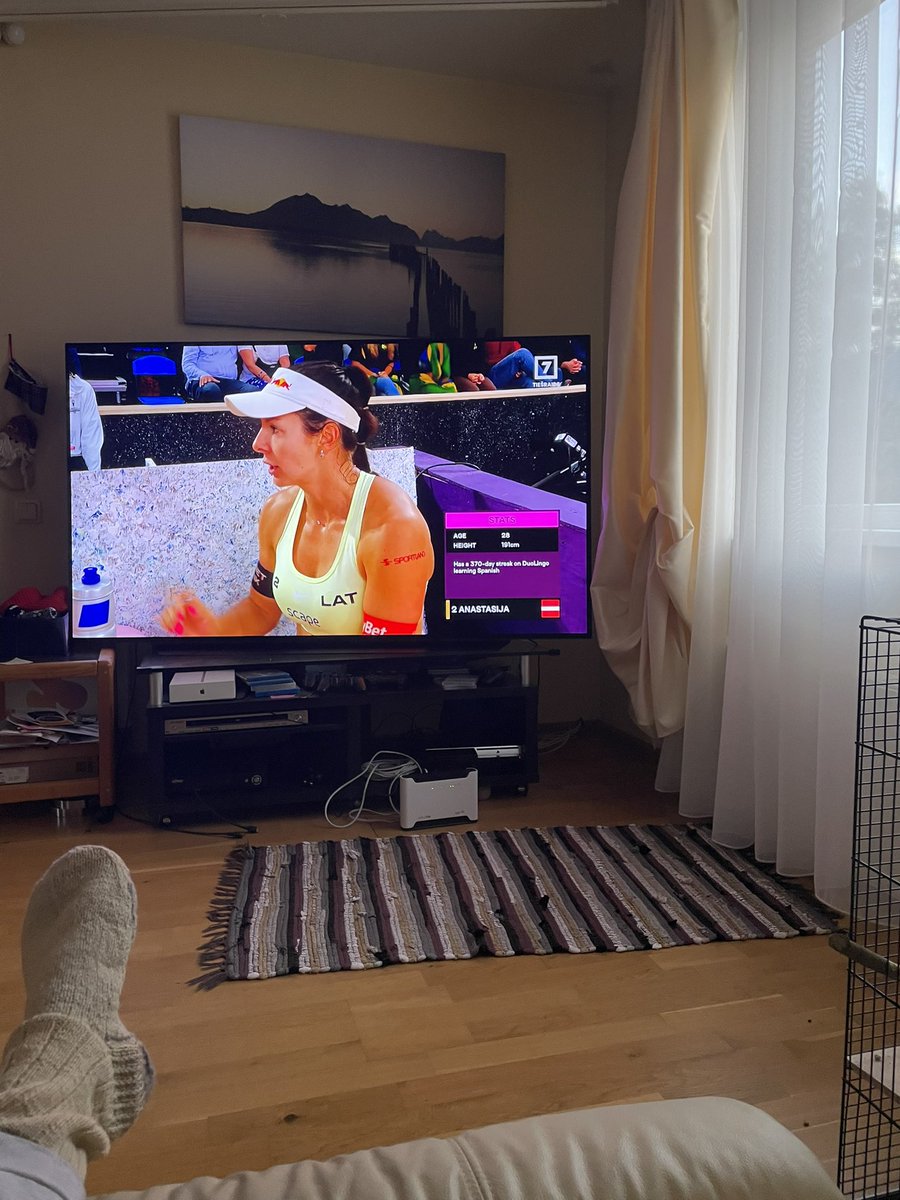 Meičuki PČ finālā! 🇱🇻 Fantastika. Pludmales volejbols - Latvijas  nacionālais sports. 😎Likās, ka Sietiņai par labākā 2025.gada sportista godu nebūs konkurences. Jāpiezīmē, ka Tīna savos 37 gados izskatās ļoti labi un Nastja ar saviem 191cm laikam ir pasaules garākā aizsardze 🤪