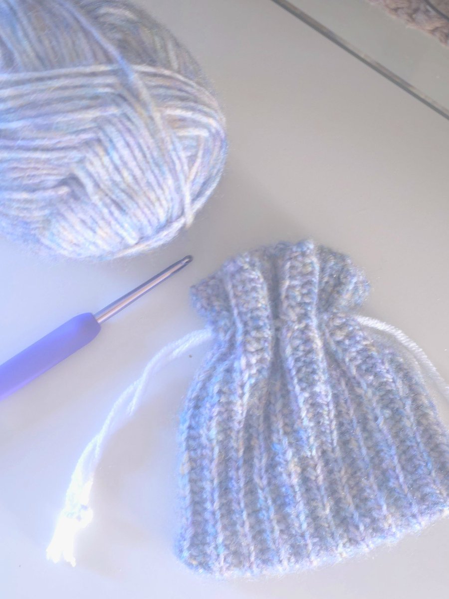 mamag_knitting's tweet image. 예쁜걸로 예쁜 파우치 떴어요💜🩵