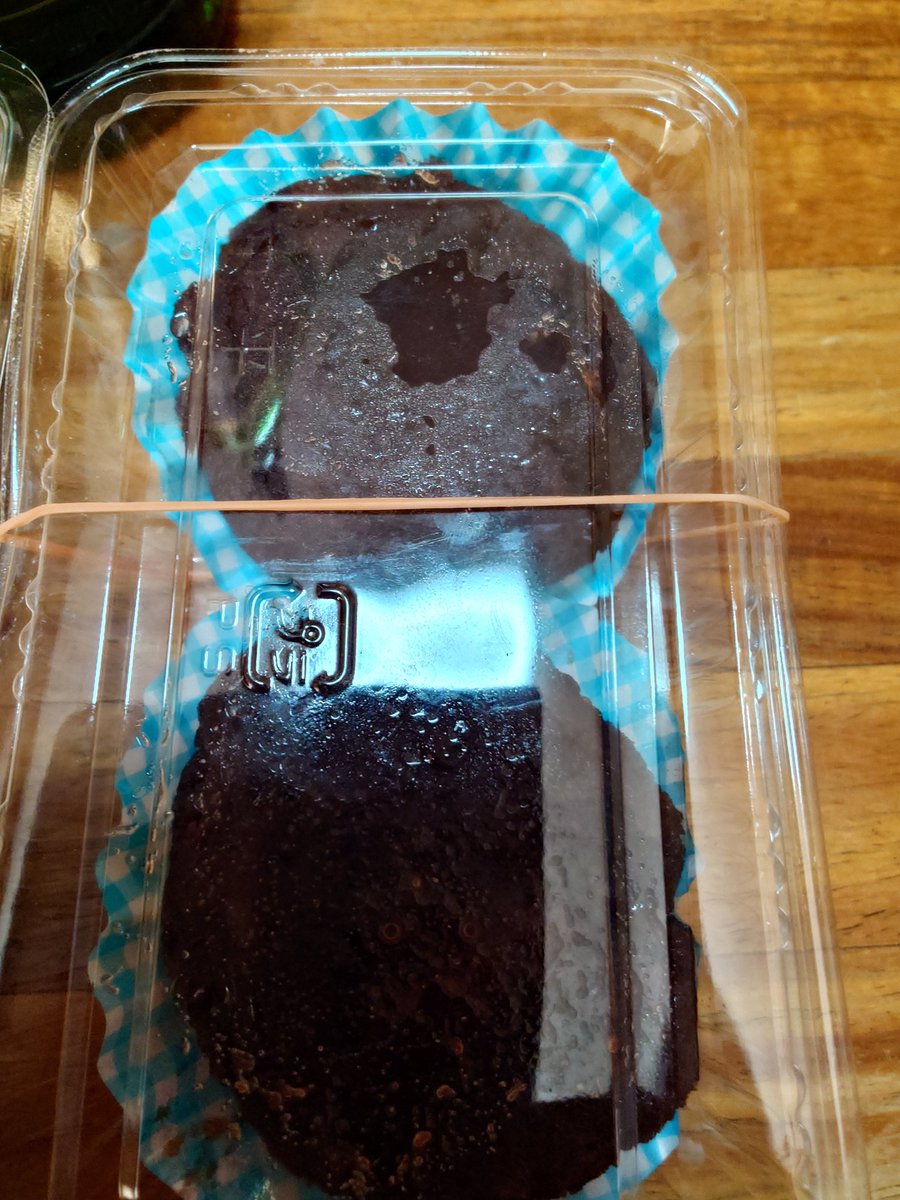 ftafyapm's tweet image. 地元朝市で爺さん婆さん手料理( •̀ω•́ )و✧ｳﾏｲ🍻🍺
#朝市
#酒好き
#晩酌