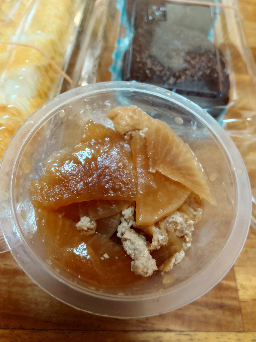 ftafyapm's tweet image. 地元朝市で爺さん婆さん手料理( •̀ω•́ )و✧ｳﾏｲ🍻🍺
#朝市
#酒好き
#晩酌