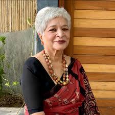 mktyaggi's tweet image. भ्रष्ट अभिजात वर्ग की एक सदस्य, लैला तैय्यबजी, ने एक पत्रिका में लिखा कि उनकी माता जी, सुरैया तैय्यबजी, इंदिरा गाँधी के लिए साड़िया चुनकर भेजा करती थी।  बाद में सुरैया आंध्र प्रदेश हथकरघा निगम की अध्यक्ष बना दी गयी। 
लैला गर्व से लिखती है कि 90 के दशक में, मुझे एक अन्य गांधी -…