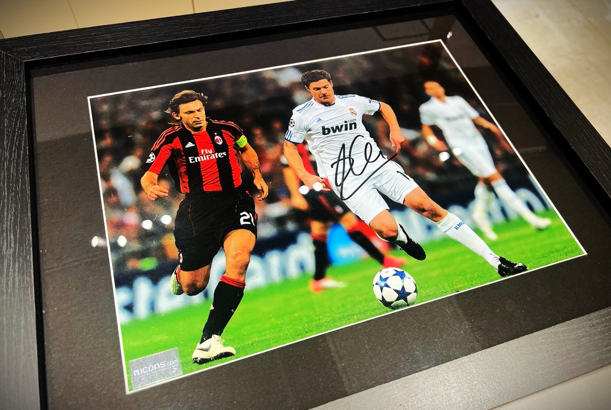 09-10 レアル・マドリード シャビ・アロンソ 直筆サイン入り M ミント広島ミナモア店 商品情報⚽️】 ＃レアル・マドリー ＃シャビ