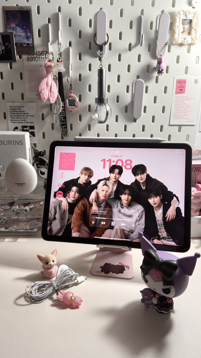 peaceofkeyk's tweet photo. new ipad wallpaper ⭑.ᐟ

#ENHYPEN 
#2025ENniversary https://t.co/8UY0GAIYHH