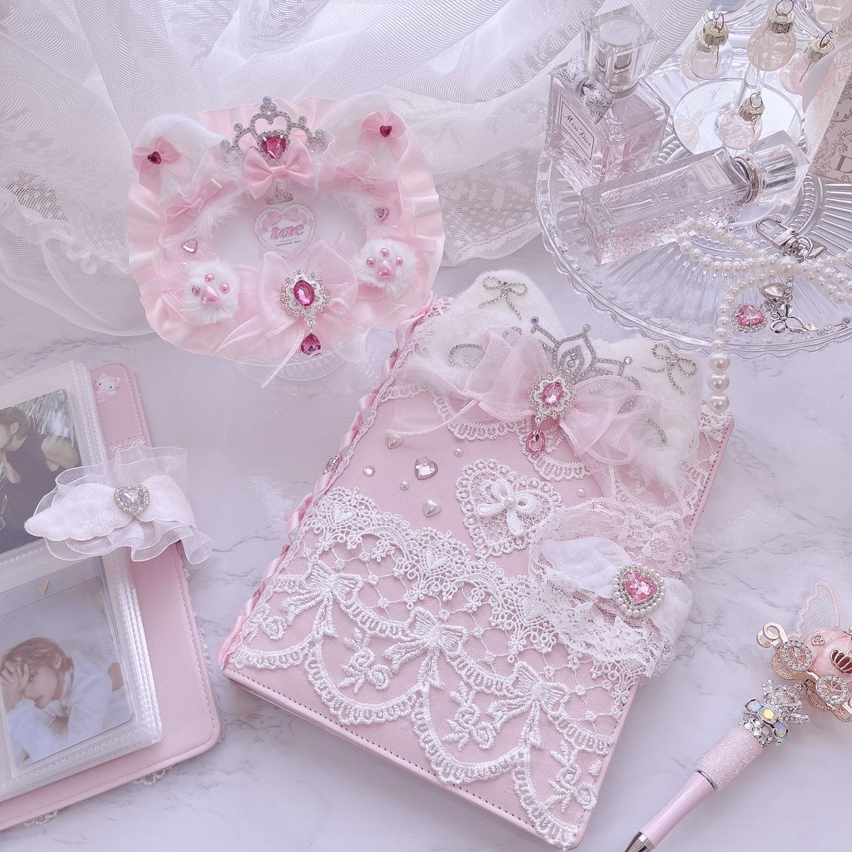 tae_decoshop's tweet image. ︶⊹︶︶⠀୨୧⠀︶︶⊹︶

macaron binder ⸝⸝ᐢ. ̫.ᐢ⸝⸝ 

いまは新作マカロンバインダーを制作中౨ৎ⋆˚.⋆