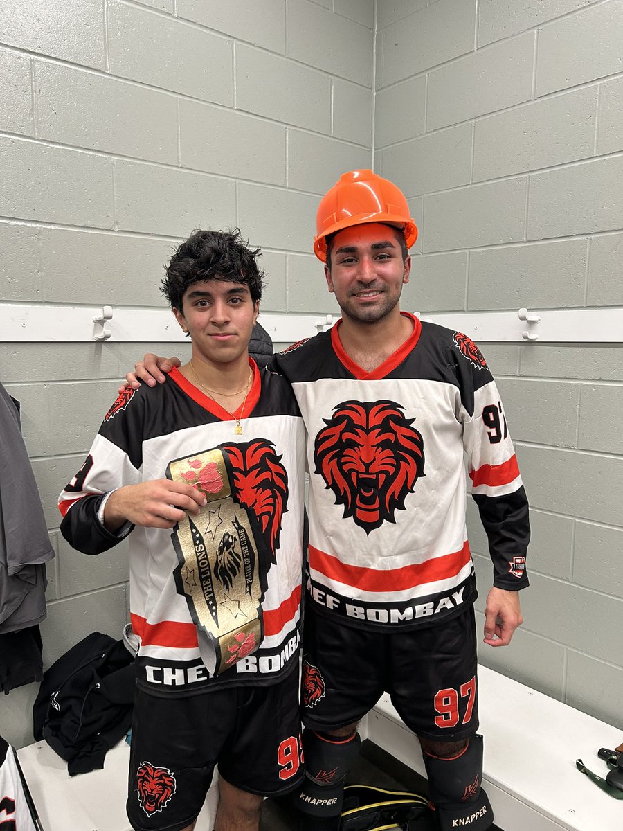 The fellas stay hot going into the playoffs! 7-1 W over McMuffins

POTG 🥇: Nikki Jams fresh off his shift at Earls, got the boys going by opening the scoring tonight 🚨! 

Hardest Worker👷🏾‍♂️: Sammy, the hottest player in the league! Huge 4 point night, 2 🚨’s 2 🍎’s

#LionsNation
