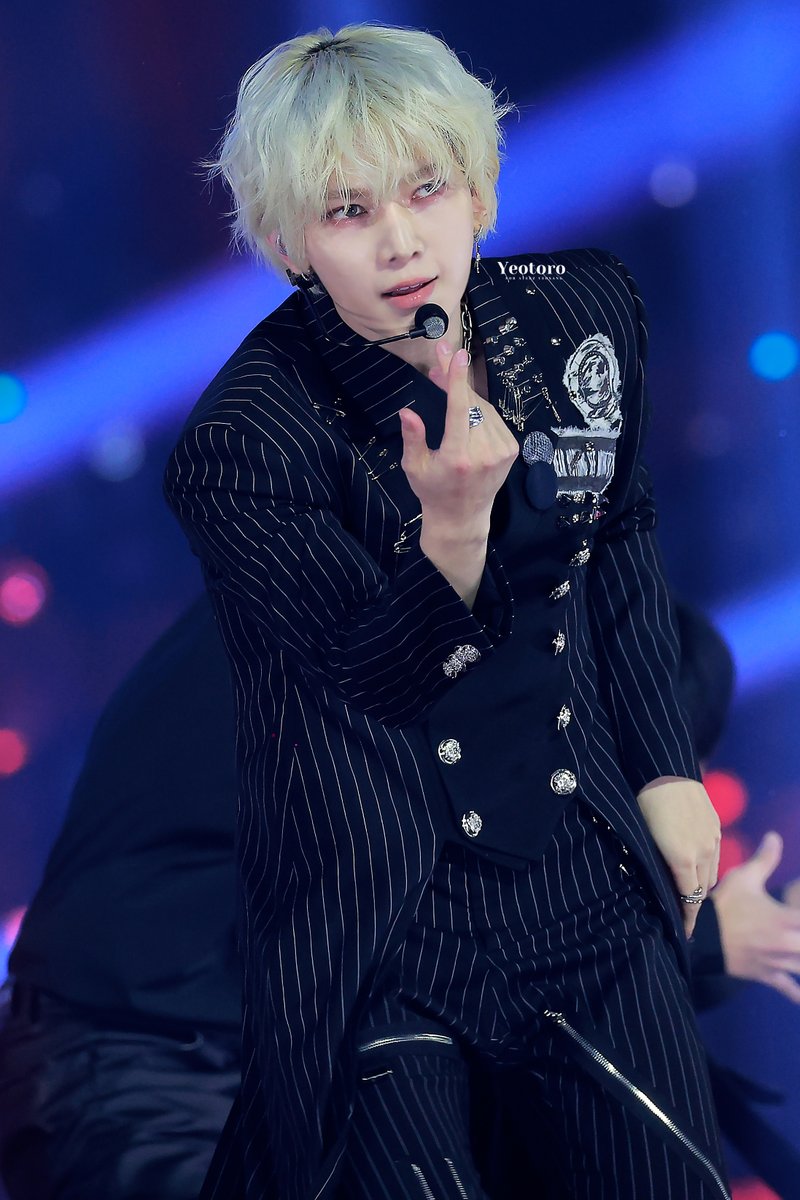 251114 KMGA HQ 
#ATEEZ #에이티즈 #YEOSANG #여상 #ヨサン #내도베르만봐봐