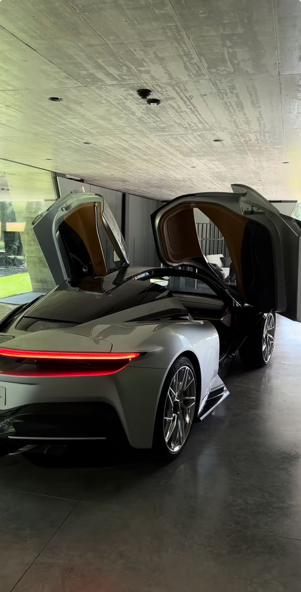 Morning fam,
 the grind feels different when the vision starts looking back at you like this. Let’s move with intent today.