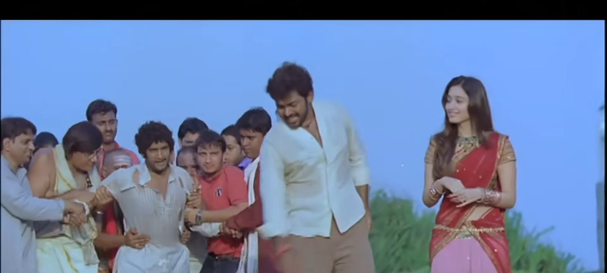 Ak_Annna_'s tweet image. ஒத்துக்குறேன் தமிழ்நாட்ல தேனாறும் பாலாறும் ஓடுதுனு ஒத்துகிறேன்... பாக்குற வெளிநாட்டு வேலைய விட்டுட்டு தமிழ்நாட்டுல குடும்பத்தோட செட்டில் ஆக முடியுமா..