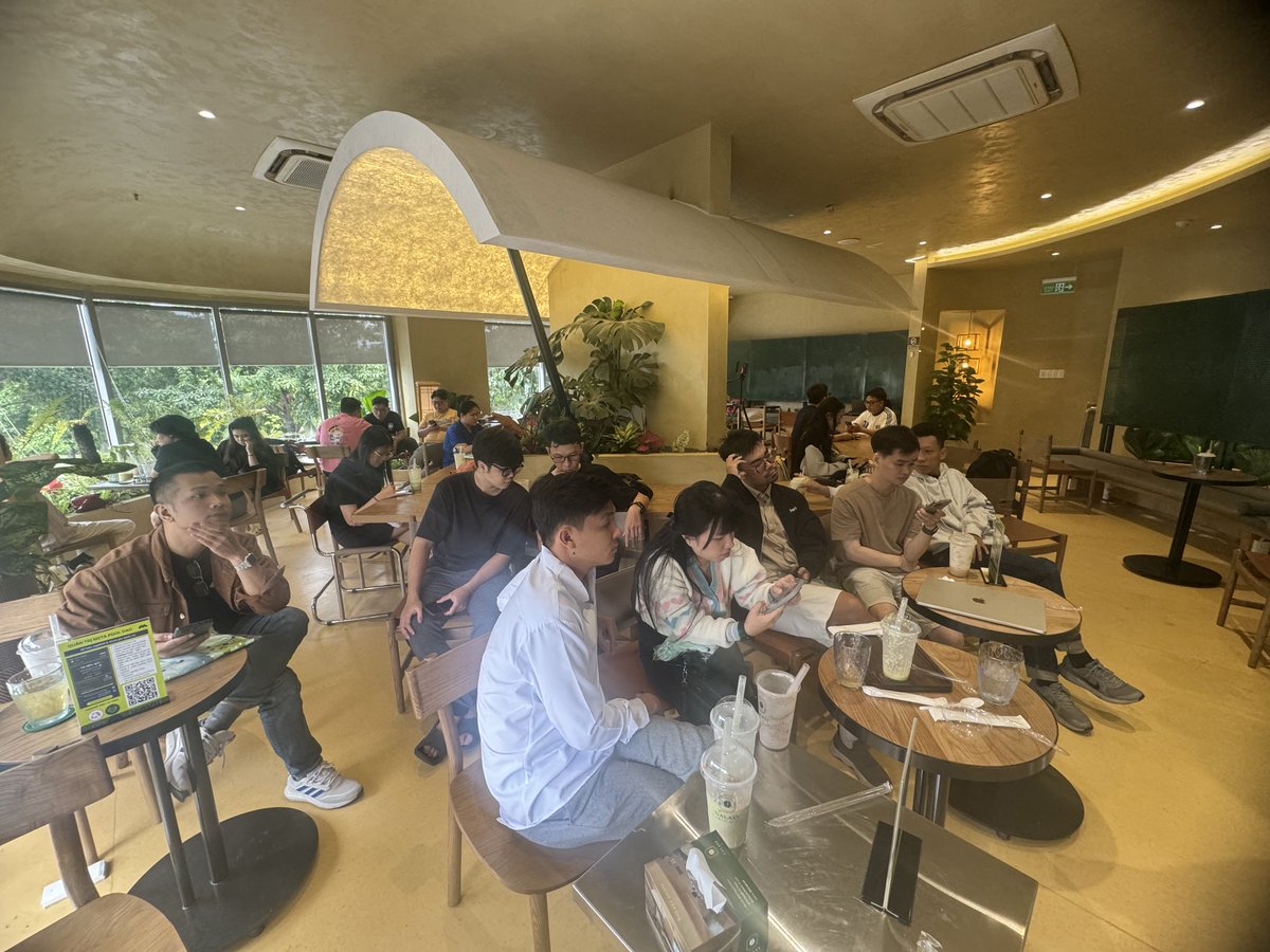 meta_pool_vn's tweet image. 🥳Tổng kết &quot;Story Together: IP Fans meetup&quot;🇻🇳 (22/11)

🎉Khai mạc cuộc thi Stake IP cùng @meta_pool (Thể lệ đính kèm bài post này)
✨Giao lưu cộng đồng @story_hubs , @StoryVietnam , @build_buddies , @mimboku_story 

Chi tiết🧵👇