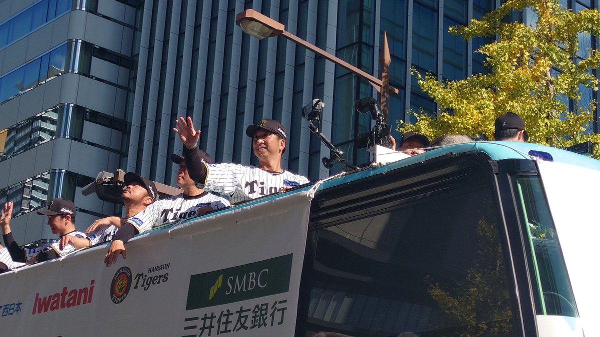 ろぶあ tweet media