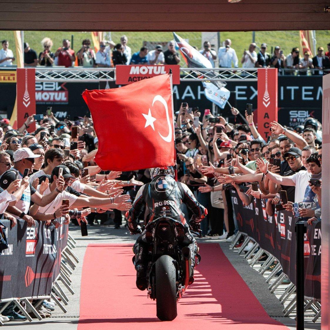 Toprak Razgatlıoğlu: "Günün sonunda ‘Bir Türk geldi, başardı ve gitti’ desinler istiyorum."