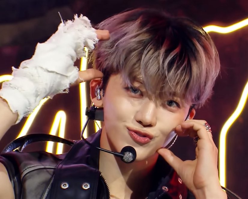 14prils's tweet image. Ending Fairy 🐯🐰หล่อน่ารักกันมากก