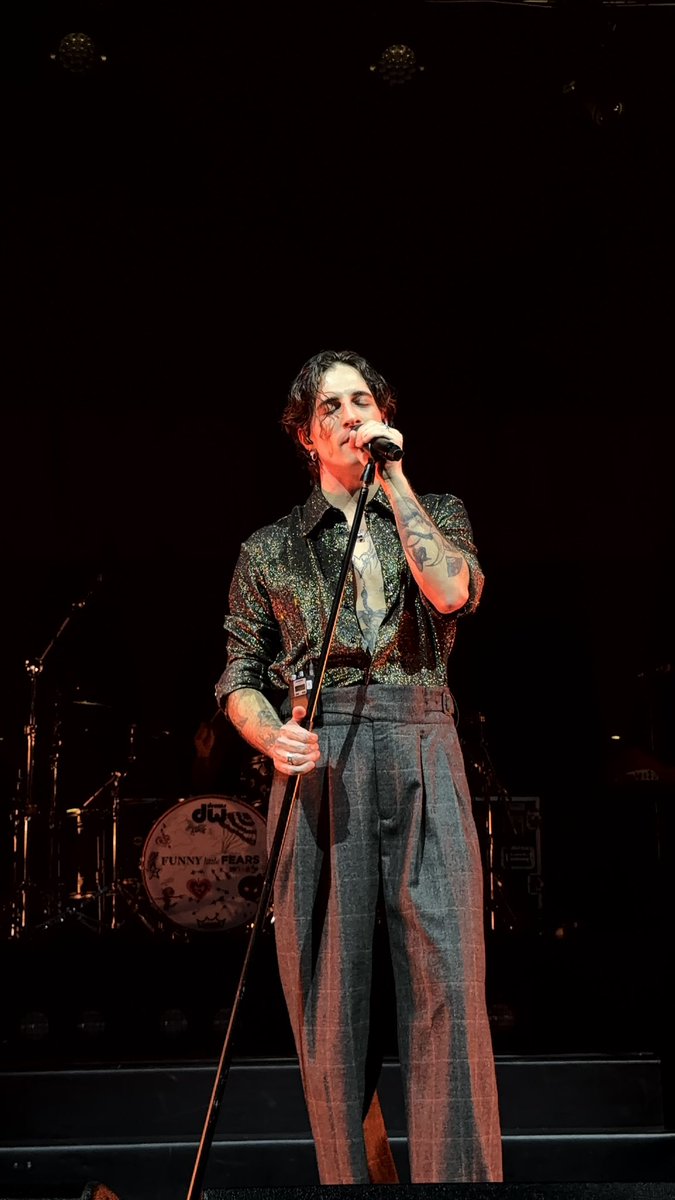 damiano was INSANE here’s some teaser pics 🙏