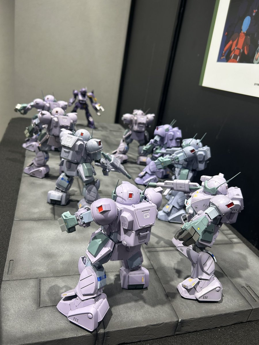 たいへん待たせしました。エクルビスが到着しました。ビッグバトルの