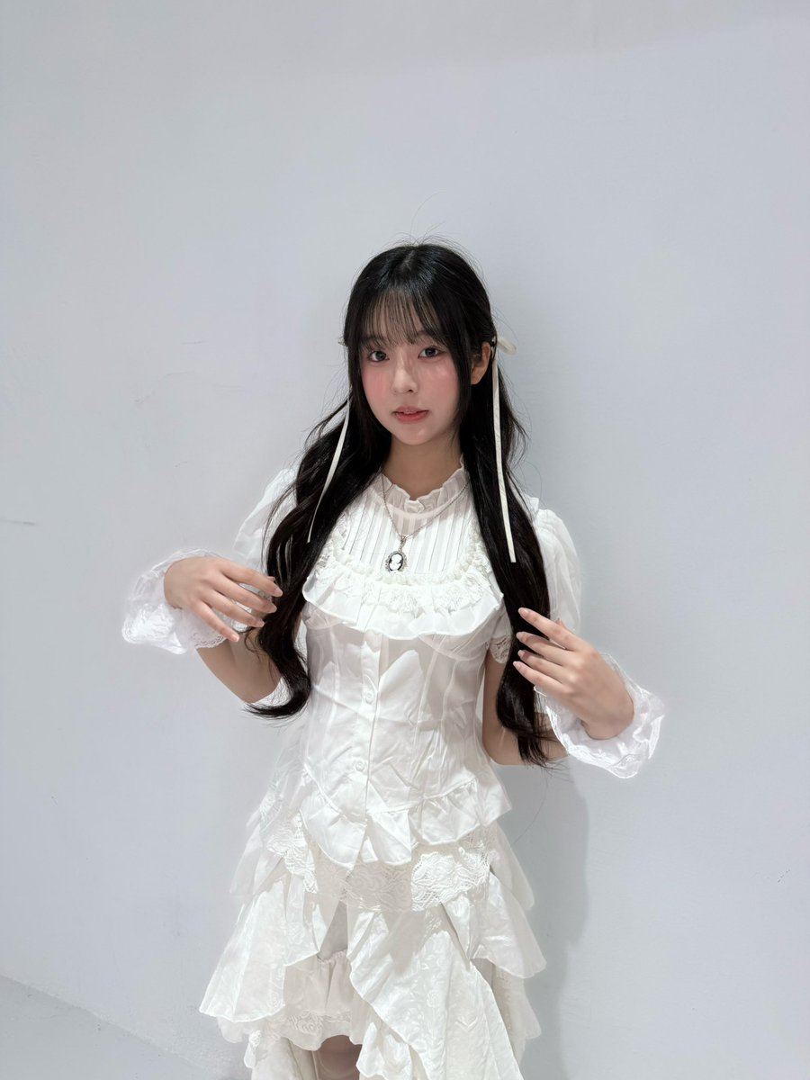 Hillary₊˚⊹♡ tweet media