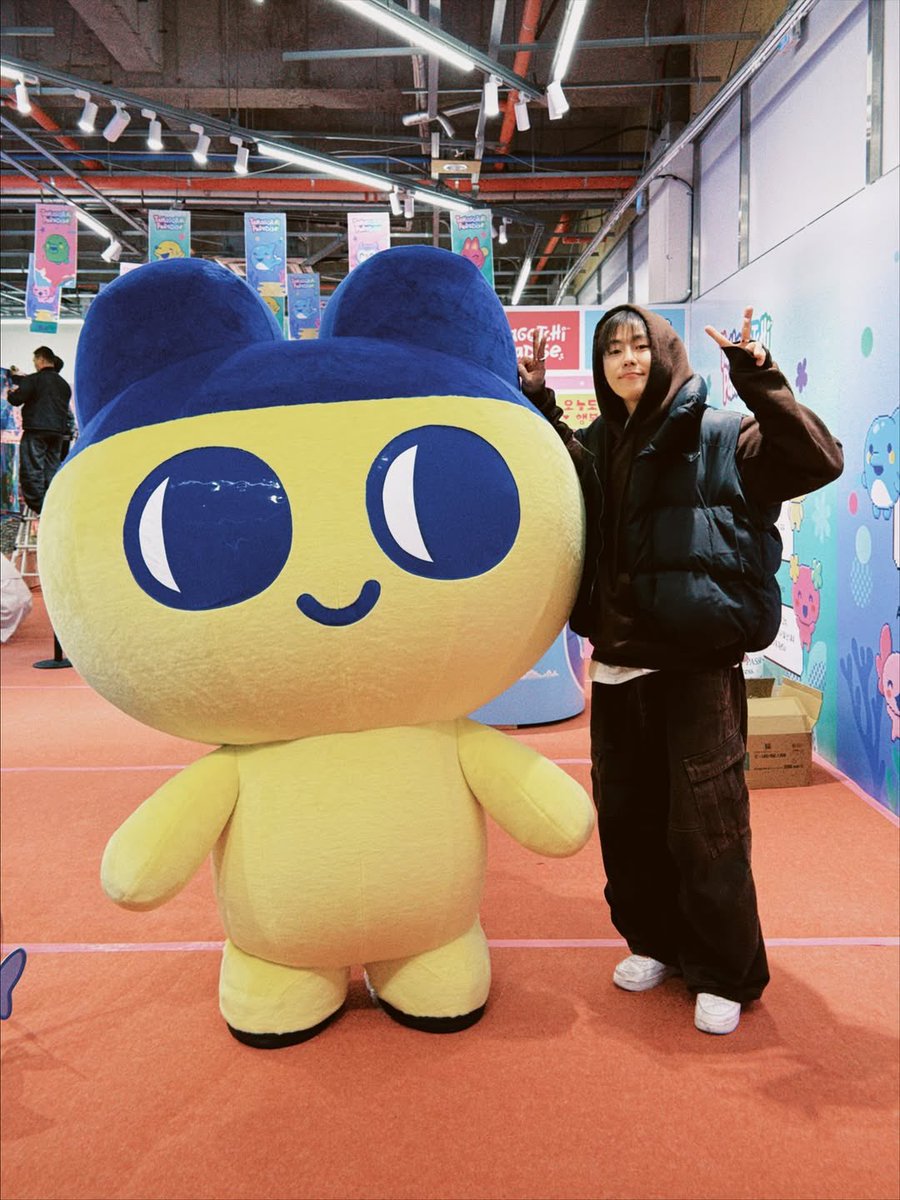 진짜 이 귀여운 남성을 어떡해..