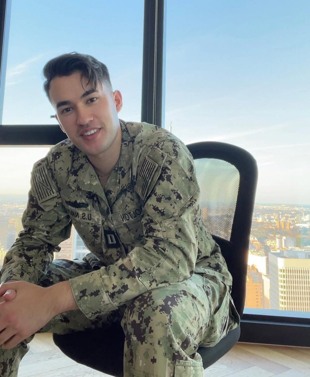 chandlermoore_c's tweet image. 