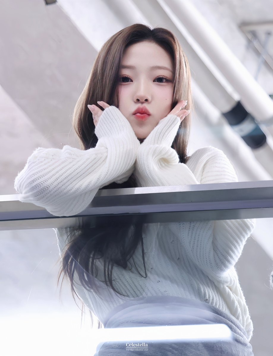 𝐂𝐞𝐥𝐞𝐬𝐭𝐞𝐥𝐥𝐚 tweet media