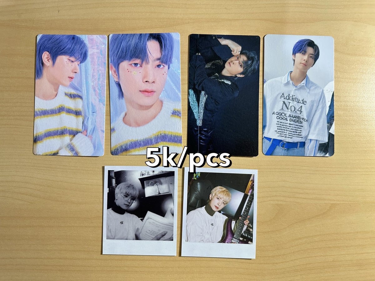 naayaav's tweet photo. WTS ONEWE
wts pc photocard keyring badge photo book 2nd take off photo book 2022 season’s greating onewe, yang gak ada harganya offer langsung dm aja.
ww ok if you have indonesian address https://t.co/Z1tHl5AbK6