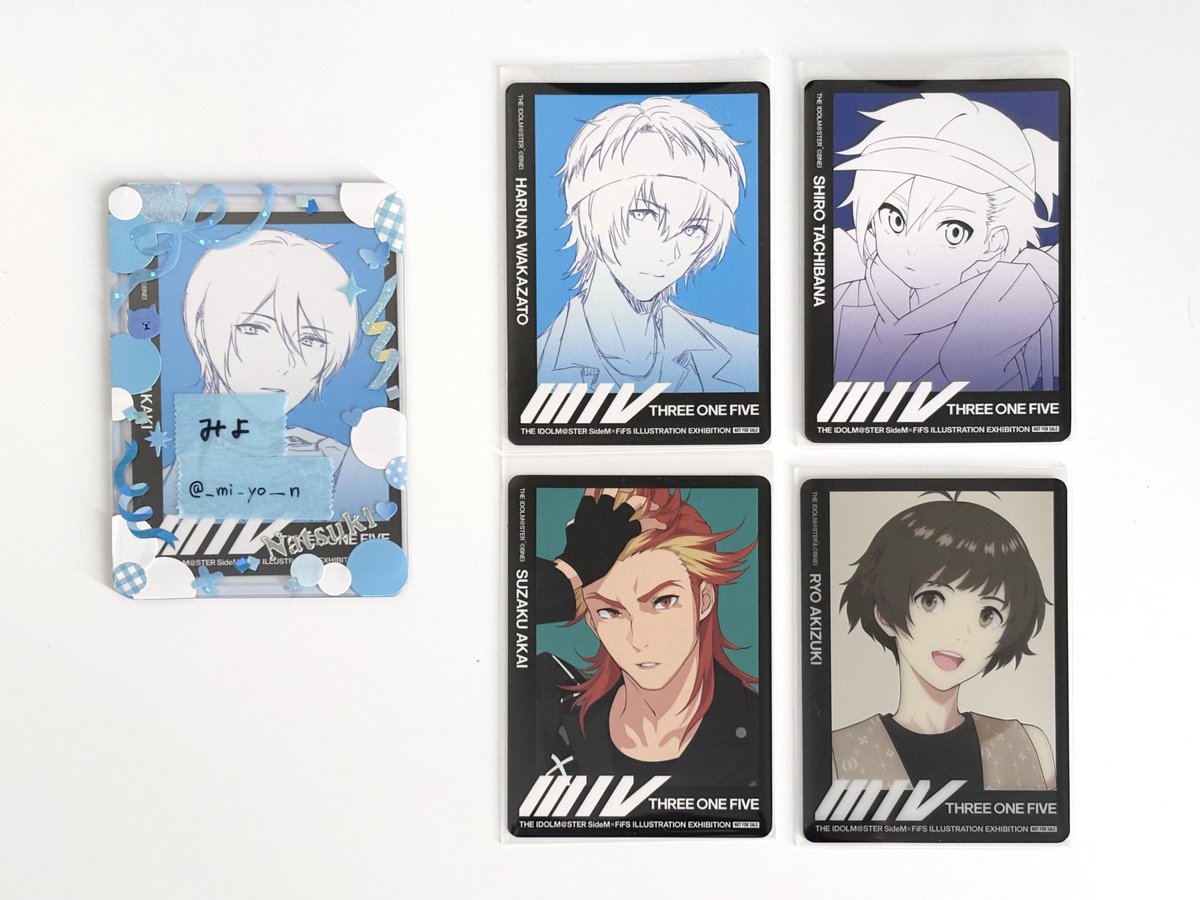 _mi_yo___n's tweet photo. 【交換】SideM FiFS展 特典 イラストができるまでカード イラストができたあとカード クリアカード

譲￤春名 志狼 朱雀 涼
求￤夏来(🤍＞ｸﾘｶ＞💙表情)

🤍同士の方優先
同類アイテムを含む場合のみ異種との交換も可(要相談)

お気軽にお声掛けください https://t.co/Hqv7Q8iWfG