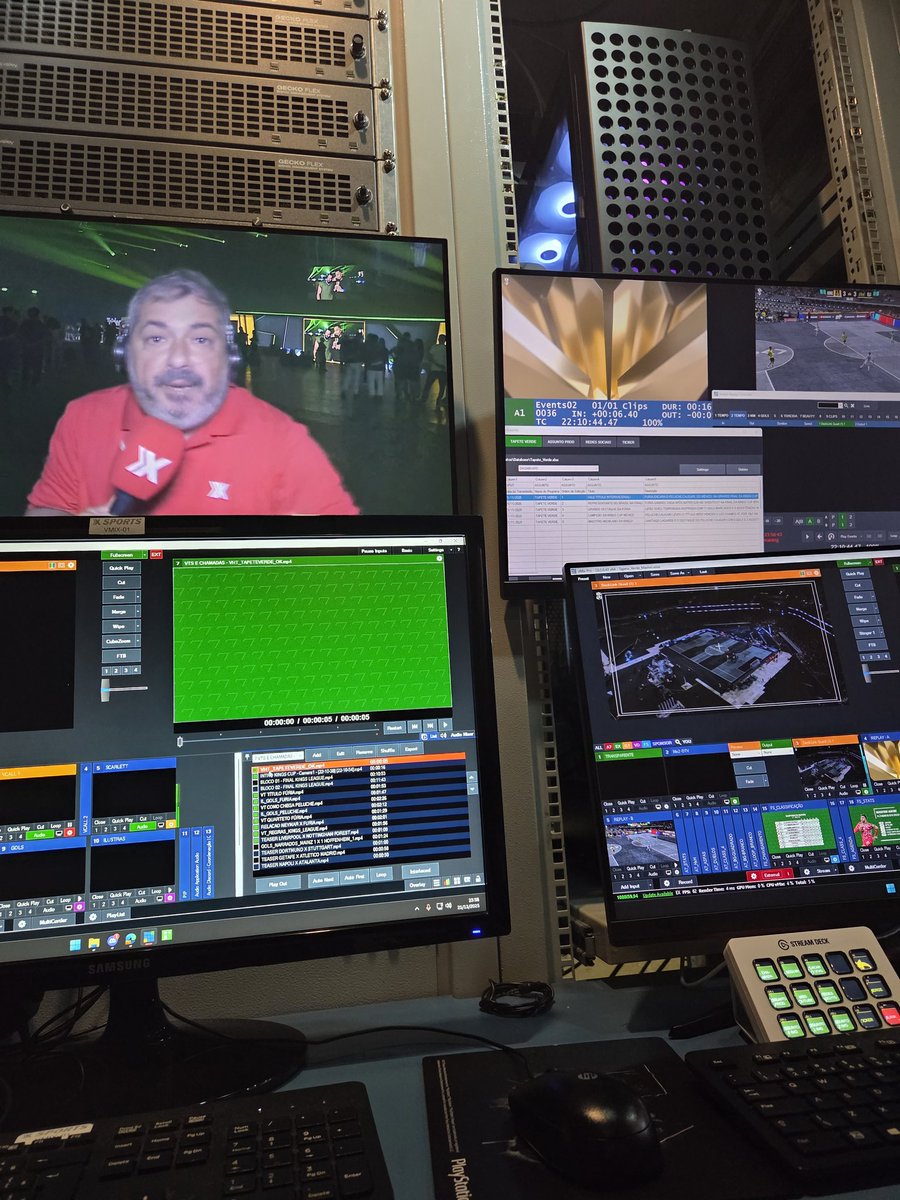 Mais cedo estava apresentando e analisando a Kings Cup Europe, e agora estou transmitindo a Kings Cup América